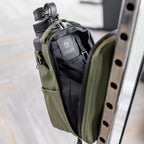 Magnetic water bottle bag